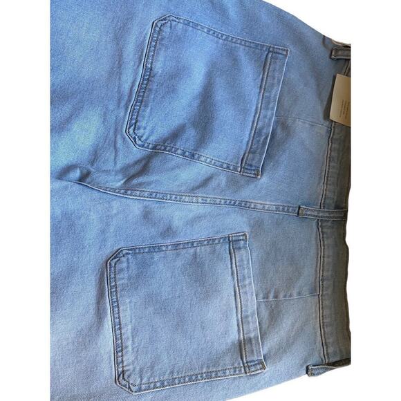 NWT Universal Thread Light Wash Blue Denim Vintage Jeans Women's Size 8 - Picture 8 of 12